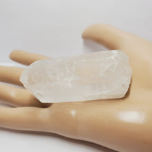 Load image into Gallery viewer, Clear Quartz Point